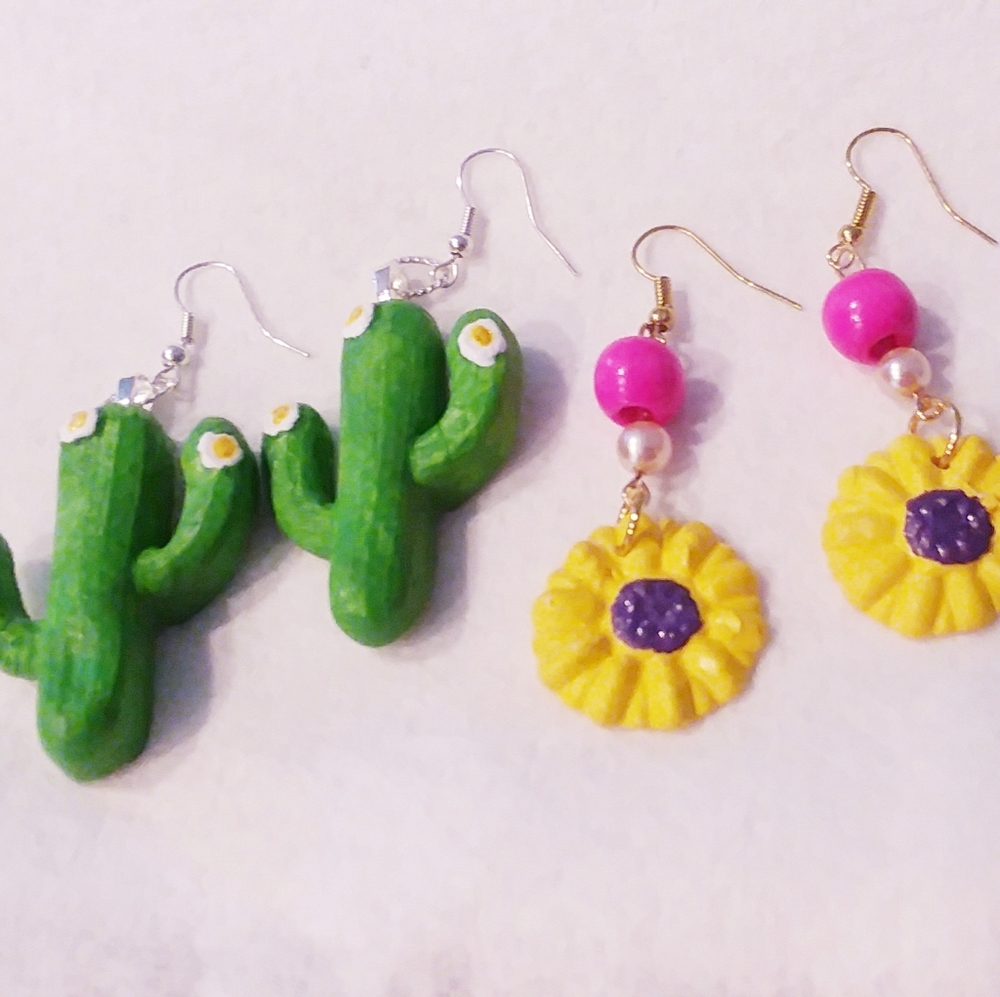 Cactus & Daisy Earrings